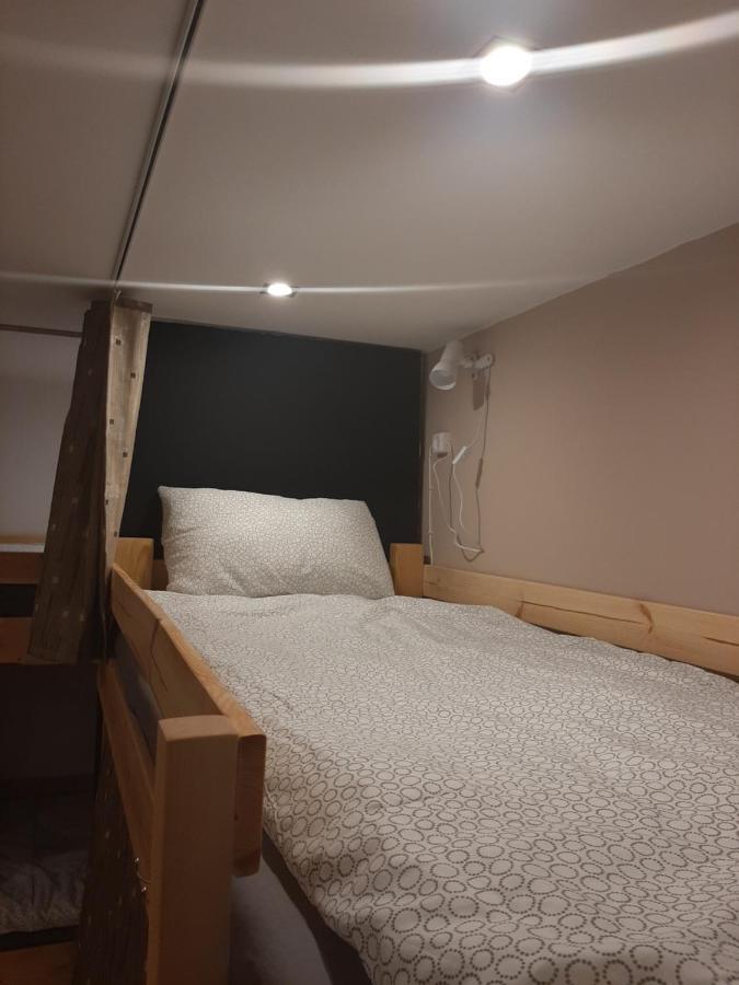 Lucky Hostel