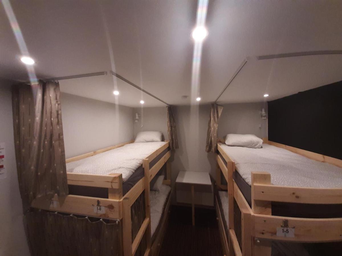 Lucky Hostel *